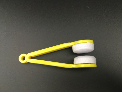 Brillen Reinigungszange mit Mikrofaser Farbe gelb