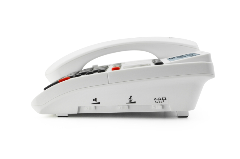 Verstärktes Notruftelefon mit Notrufarmband Geemarc CL610